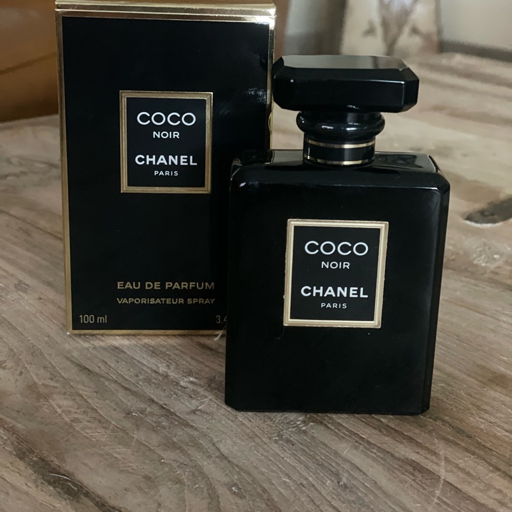 Empty COCO Chanel Noir